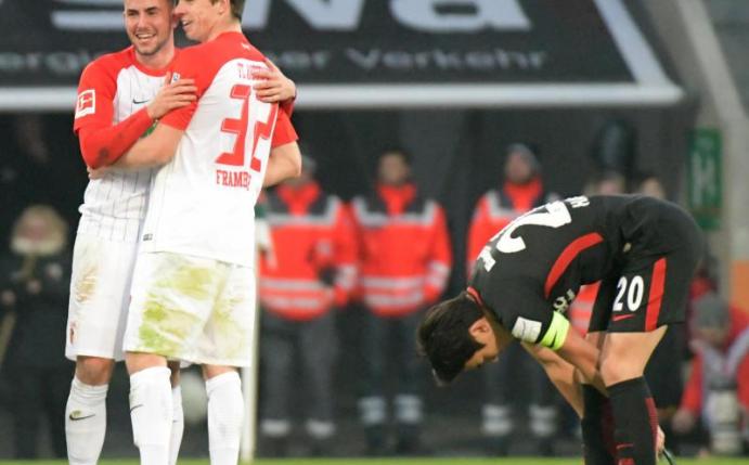 Der FC Augsburg hat Eintracht Frankfurt klar mit 3:0 besiegt. Foto: Stefan Puchner