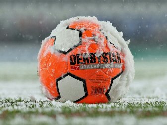 Spielabsage nach Wintereinbruch in Kassel Spielabsage nach Wintereinbruch in Kassel