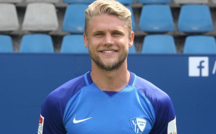 Alexander Merkel verlässt den VfL Bochum Richtung Österreich. Foto: Roland Weihrauch