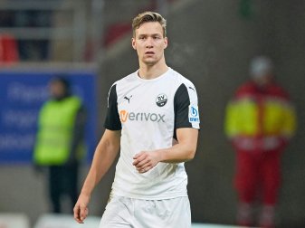 Tim Knippings Vertrag verlängert sich um ein Jahr