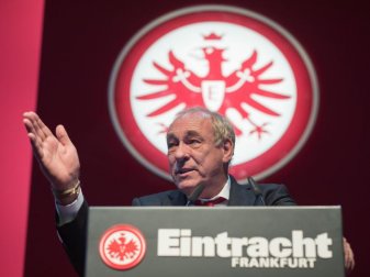 Peter Fischer und das Präsidium von Eintracht Frankfurt lehnt Mitglieds-Anträge von zwei AfD-Politikern ab. Foto: Frank Rumpenhorst Peter Fischer und das Präsidium von Eintracht Frankfurt lehnt Mitglieds-Anträge von zwei AfD-Politikern ab. Foto: Frank Rumpenhorst