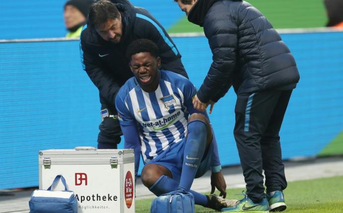 Torunarigha musste gegen Leverkusen verletzt raus