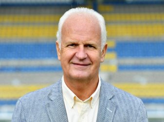 Bernd Stange wird Nationalcoach in Syrien. Foto: Martin Schutt Bernd Stange wird Nationalcoach in Syrien. Foto: Martin Schutt