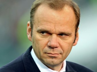 Bernd Hoffmann befürchtet erneute Probleme beim HSV Bernd Hoffmann befürchtet erneute Probleme beim HSV