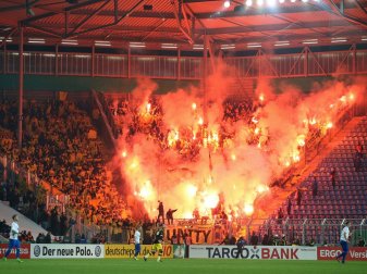 50.000 Euro Geldstrafe nach Fehlverhalten der BVB-Fans 50.000 Euro Geldstrafe nach Fehlverhalten der BVB-Fans