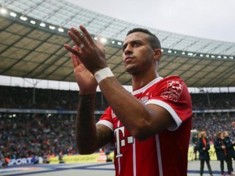 Bayerns Thiago kehrt nach monatelanger Verletzung auf den Platz zurück. Foto: Michael Kappeler