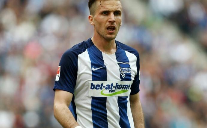 Peter Pekarik verlängert seinen Vertrag bei der Hertha