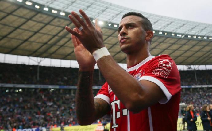 Thiago kehrt in die Bayern-Startaufstellung zurück. Foto: Michael Kappeler