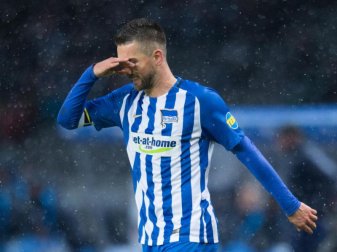 Der Berliner Vedad Ibisevic brach sich das Nasenbein. Foto: Annegret Hilse Der Berliner Vedad Ibisevic brach sich das Nasenbein. Foto: Annegret Hilse