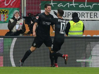 Gomez schießt 1:0 und damit Sieg für VfB Stuttgart Gomez schießt 1:0 und damit Sieg für VfB Stuttgart