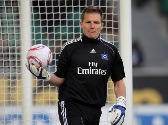 Der frühere Torhüter Frank Rost spielte bei Werder Bremen und dem Hamburger SV. Foto: Jens Wolf Der frühere Torhüter Frank Rost spielte bei Werder Bremen und dem Hamburger SV. Foto: Jens Wolf