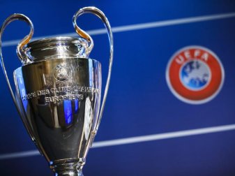 Die Partien der Champions League werden künftig früher angepfiffen. Foto: Valentin Flauraud /KEYSTONE Die Partien der Champions League werden künftig früher angepfiffen. Foto: Valentin Flauraud /KEYSTONE