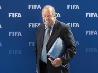 Michel D'Hooghe informierte auf dem WM-Workshop über neue Möglichkeiten der Teamärzte. Foto: Ennio Leanza