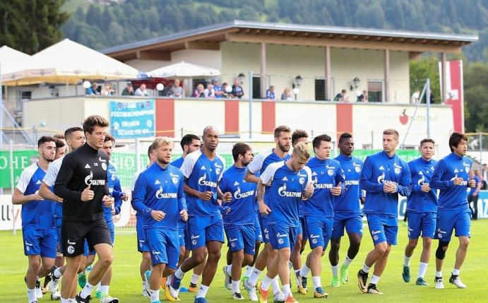 Für Schalke 04 geht es im Sommer erneut nach Österreich