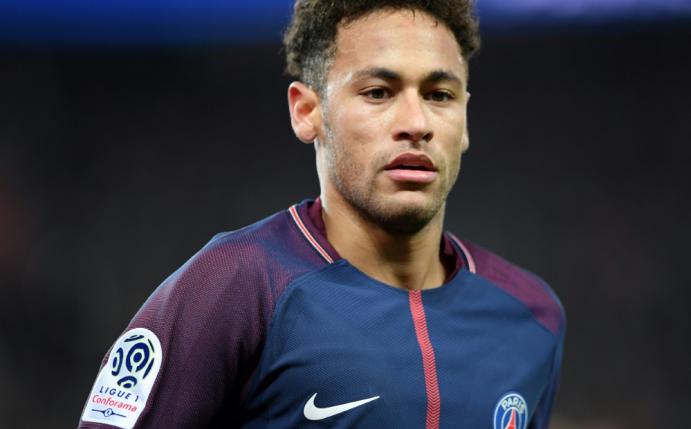 Neymar ist zur OP in Rio de Janeiro eingetroffen