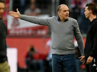 Keinen Kontakt zu Wolfsburg und Hamburg: Jörg Schmadtke Keinen Kontakt zu Wolfsburg und Hamburg: Jörg Schmadtke