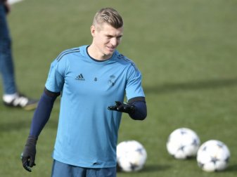 Toni Kroos steigt wieder ins Training ein