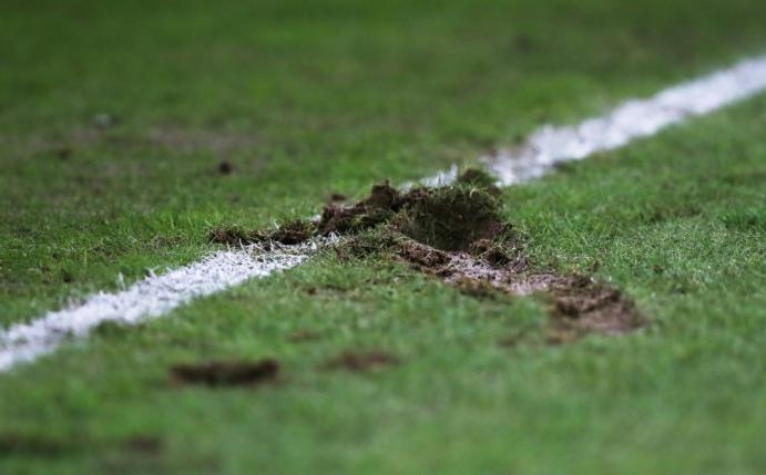 Rasen unbespielbar: Jena-Partie abgesagt