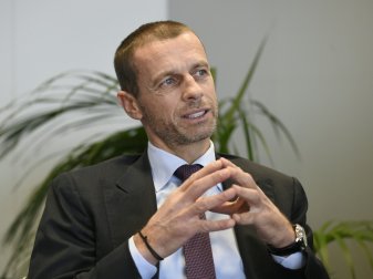 Aleksander Ceferins Reformideen stehen in der Kritik Aleksander Ceferins Reformideen stehen in der Kritik