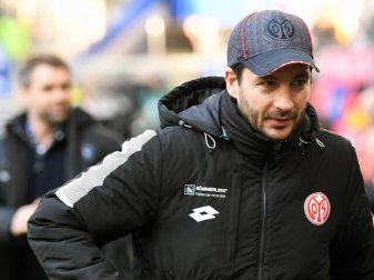 Will im 400. Bundesligaspiel von Mainz 05 einen Sieg feiern: Trainer Sandro Schwarz. Foto: Carmen Jaspersen Will im 400. Bundesligaspiel von Mainz 05 einen Sieg feiern: Trainer Sandro Schwarz. Foto: Carmen Jaspersen