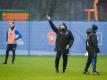 Trainer Bernd Hollerbach muss mit dem HSV beim FC Bayern München antreten. Foto: Daniel Reinhardt