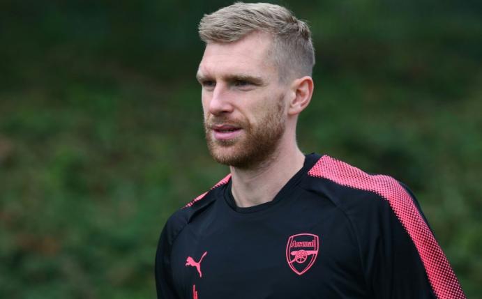 Per Mertesacker blickt kritisch auf seine Profi-Karriere