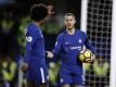 Chelseas Eden Hazard (r) und Willian feiern das Tor zum 2:0. Foto: Matt Dunham/AP