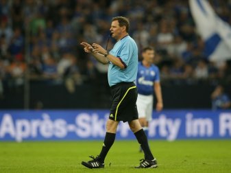 Bernd Heynemann vergleicht Videobeweis mit Hoyzer