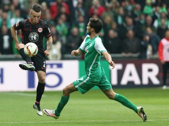 Vertrag aufgelöst: Yanni Regäsel (l.) verlässt Frankfurt Vertrag aufgelöst: Yanni Regäsel (l.) verlässt Frankfurt