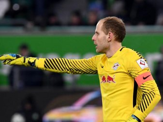 Leipzigs Keeper Peter Gulacsi will einen Sieg der Bayern verhindern. Foto: Peter Steffen Leipzigs Keeper Peter Gulacsi will einen Sieg der Bayern verhindern. Foto: Peter Steffen