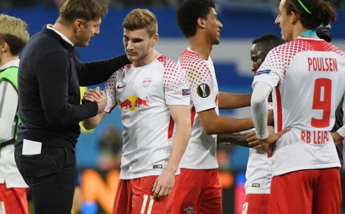 RB-Leipzig Trainer Ralph Hasenhüttl bedankte sich bei seinen Spielern. Foto: Hendrik Schmidt