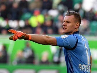 Leverkusens Torwart Bernd Leno spricht sich gegen den Videobeweis aus. Foto: Peter Steffen Leverkusens Torwart Bernd Leno spricht sich gegen den Videobeweis aus. Foto: Peter Steffen