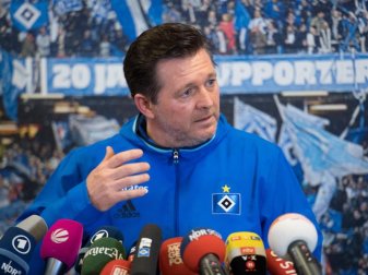 Bereits der dritte HSV-Trainer der laufenden Saison: Der bisherige U23-Coach Christian Titz. Foto: Daniel Reinhardt