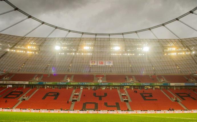 Massenschlägerei an der BayArena