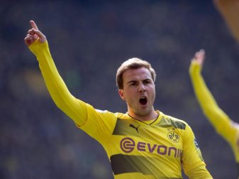 Dortmunds Mario Götze präsentierte sich nach der Stöger-Kritik deutlich verbessert. Foto: Bernd Thissen Dortmunds Mario Götze präsentierte sich nach der Stöger-Kritik deutlich verbessert. Foto: Bernd Thissen