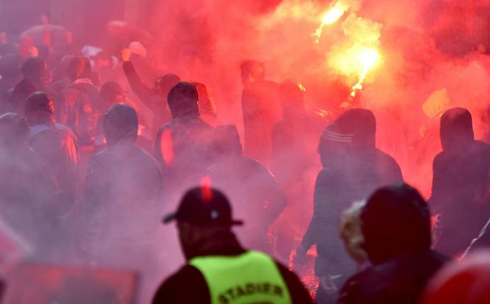 Marseille-Fans zündeten im Stadion Pyrotechnik