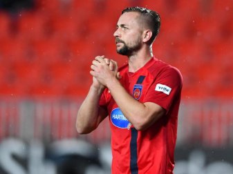 Geht ab der kommenden Saison für den MSV Duisburg auf Torejagd: Heidenheims John Verhoek. Foto: Uwe Anspach Geht ab der kommenden Saison für den MSV Duisburg auf Torejagd: Heidenheims John Verhoek. Foto: Uwe Anspach
