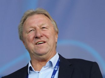 Betritt als Interimstrainer der deutschen Fußball-Frauen Neuland: Horst Hrubesch. Foto: Jan Woitas Betritt als Interimstrainer der deutschen Fußball-Frauen Neuland: Horst Hrubesch. Foto: Jan Woitas