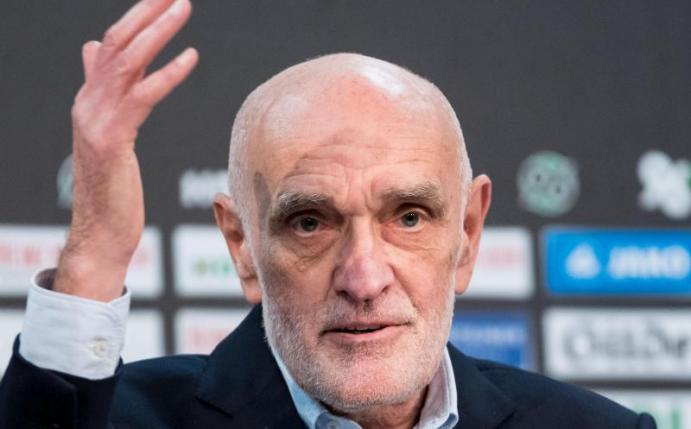 96-Präsident Martin Kind gibt sich in der Causa 50+1 nicht geschlagen. Foto: Peter Steffen