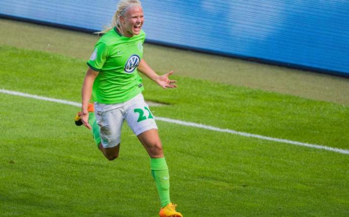 Pernille Harder sicherte dem VfL Wolfsburg mit ihrem Tor den Sieg. Foto: Rolf Vennenbernd