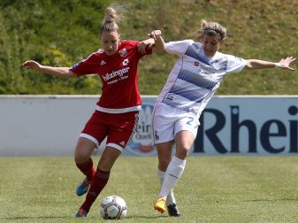 Sandvej (l.) verlängert ihren Vertrag beim FFC Frankfurt Sandvej (l.) verlängert ihren Vertrag beim FFC Frankfurt