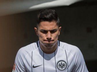 Fehlt Eintracht Frankfurt im Saisonendspirt: Verteidiger Carlos Salcedo. Foto: Andreas Arnold Fehlt Eintracht Frankfurt im Saisonendspirt: Verteidiger Carlos Salcedo. Foto: Andreas Arnold