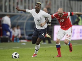 Bei der Partie waren unter anderen Affenlaute in Richtung Paul Pogba von den Rängen zu hören. Foto: Dmitri Lovetsky Bei der Partie waren unter anderen Affenlaute in Richtung Paul Pogba von den Rängen zu hören. Foto: Dmitri Lovetsky