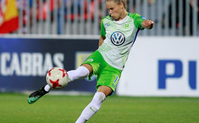 Ewa Pajor erzielt den Ausgleich für Wolfsburg