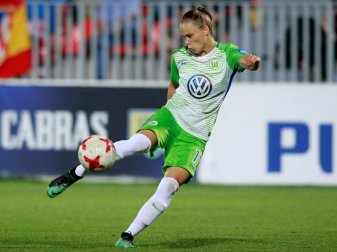 Ewa Pajor erzielt den Ausgleich für Wolfsburg Ewa Pajor erzielt den Ausgleich für Wolfsburg