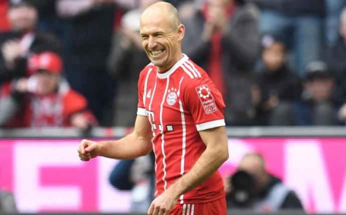 Meldet sich rechtzeitig zum Topspiel gegen Borussia Dortmund wieder einsatzbereit: Bayern-Routinier Arjen Robben. Foto: Tobias Hase