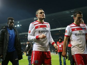 Darf beim Team bleiben: Kyriakos Papadopoulos (M.) Darf beim Team bleiben: Kyriakos Papadopoulos (M.)