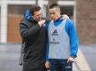 HSV-Coach Christian Titz (l) muss in Stuttgart auf Angreifer Bobby Wood verzichten. Foto: Daniel Reinhardt