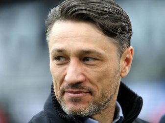 Möchte sich nicht zu Gerüchten über einen Wechsel zum FC Bayern äußern: Eintracht-Coach Niko Kovac. Foto: Hasan Bratic Möchte sich nicht zu Gerüchten über einen Wechsel zum FC Bayern äußern: Eintracht-Coach Niko Kovac. Foto: Hasan Bratic