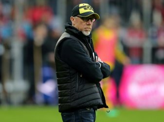 Glaubt fest an den Champions League-Platz: Peter Stöger Glaubt fest an den Champions League-Platz: Peter Stöger